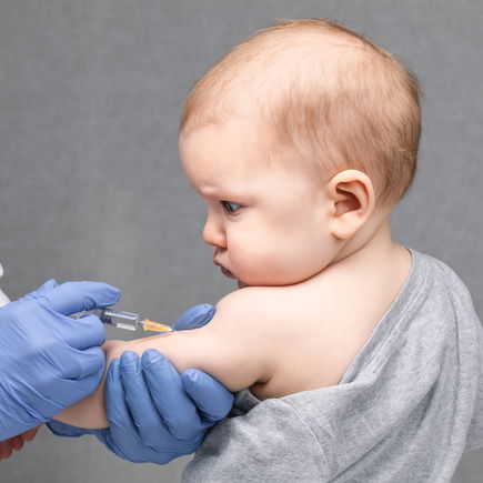 Aktuelle Stiko-Empfehlung: RSV-Impfung für Babys – ab diesem Herbst!