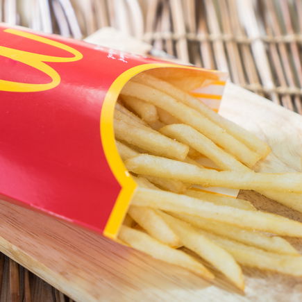 Pupo-Pommes: Warum KiWu-Frauen nach dem Embryotransfer auf McDonalds-Fritten schwören