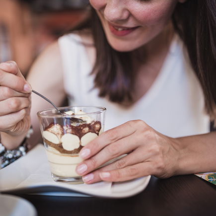 Tiramisu in der Schwangerschaft: Ist das Dessert jetzt gefährlich?