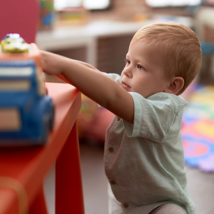 Kinderarzt beschreibt 10 Anzeichen für frühkindlichen Autismus