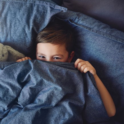 "Mein Sohn hatte mit 8 Jahren seinen ersten Samenerguss – ist das normal?"