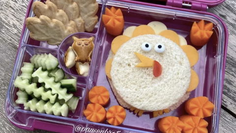 Pausenbrotjunkie: So bringen eure Kinder die Brotbox nicht mehr voll zurück!