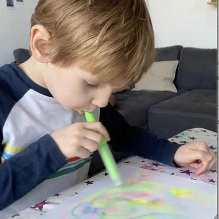 Wie toll sind denn bitte Pustestifte für Kinder?!