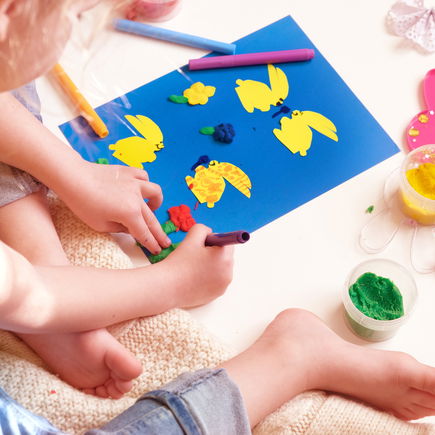 Osterkarten basteln mit Kindern: 9 einfache, aber einzigartige Ideen