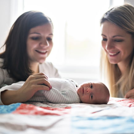 "Hallo, ich bin die erste Mama im Freundeskreis!"