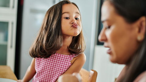 So gelingt es, bei fremden Kindern Grenzen zu setzen