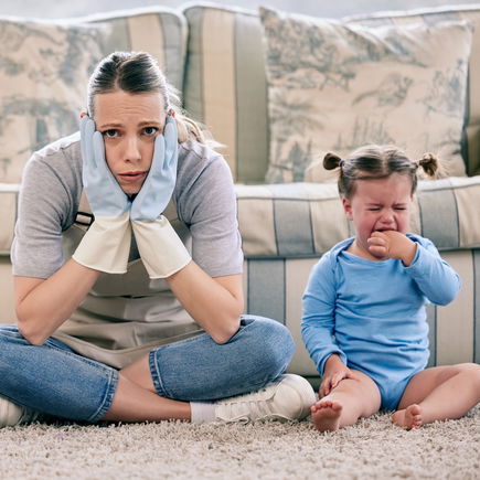 Haushalt mit Baby: So klappt es ohne durchzudrehen
