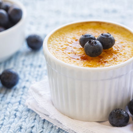 Crème brûlée in der Schwangerschaft – darf man sie essen?