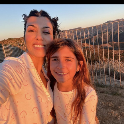 Familienbett-Fan Kourtney Kardashian: "Meine Tochter hat bei mir geschlafen, bis sie 11 war"
