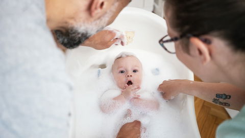 Ab wann ist ein Badezusatz für das Babybad geeignet?