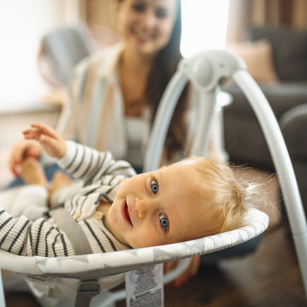 Ab wann darf mein Baby in die Babywippe?