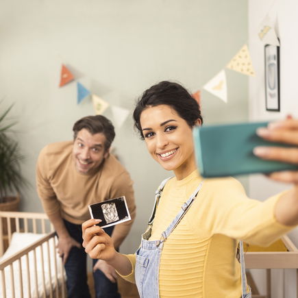 Vom Traum der perfekten Insta-Mom zur "Momzilla": Warum der Perfektionswahn im Netz uns krank macht