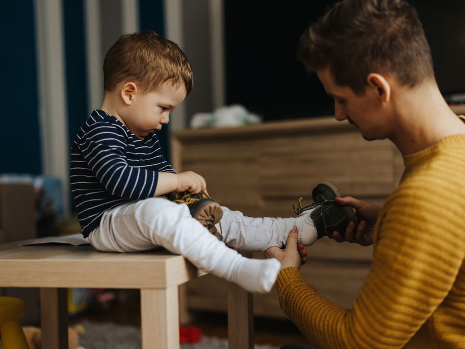 Ab wann sollte ein Kind Lauflernschuhe tragen?