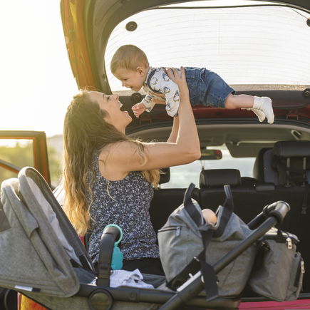 Reisen mit Kinderwagen: so gelingt es stressfrei!