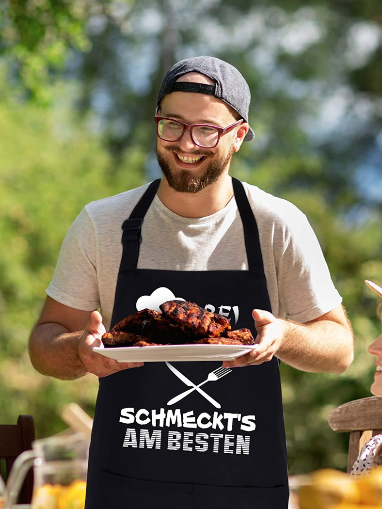 Papa mit cooler Grill-Schürze