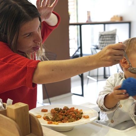 Ist es okay, eigenes Essen für Kinder mit ins Restaurant zu nehmen? 