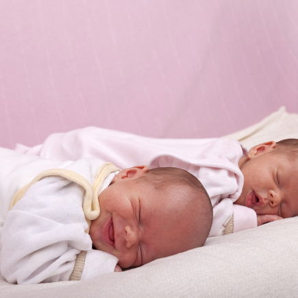 Beide im Blick: Babyphones für Zwillinge