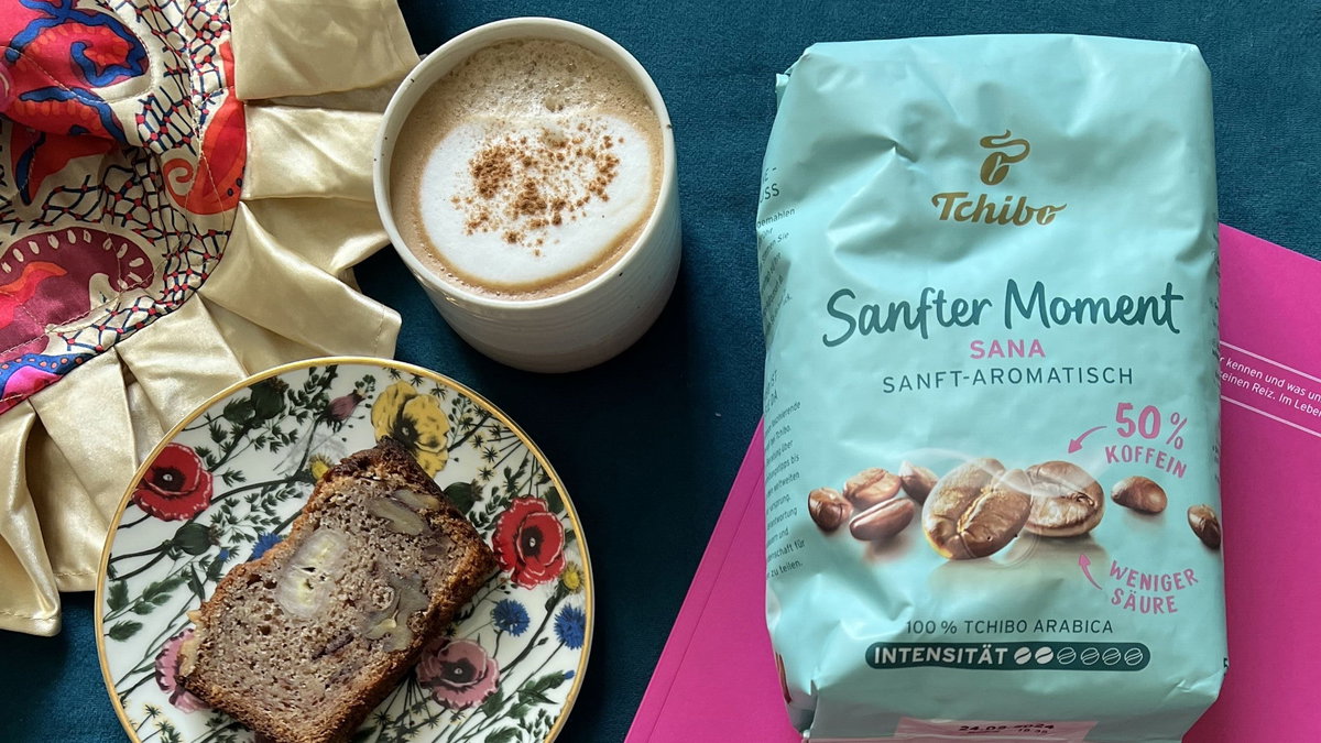 Für Mama Nora ist eine kleine Auszeit mit dem "Sanfter Moment" Kaffee von Tchibo ein echter Genuss.