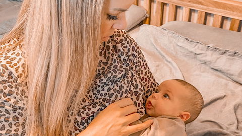 Dreifache Mutter: "Meine Babys schlafen viel besser, seit ich diese 4 Fehler nicht mehr mache"