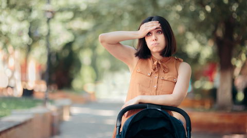 Mama unterwegs: "Was mache ich mit meinem schlafenden Kind, wenn ich mal muss?"