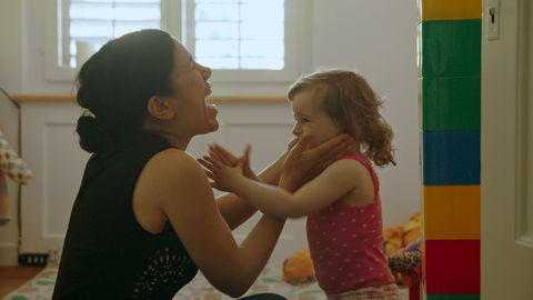 Single-Mama by Choice: "Reproduktion und Romantik sollten getrennt laufen"