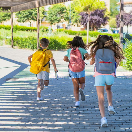 Die 5 größten Alltags-Hürden nach den Ferien – und wie Familien sie meistern