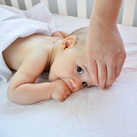 Können Babys und Kinder wirklich vom Zahnen Fieber bekommen?