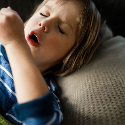 Husten bei (Klein-)Kindern: Was tun, wann zum Arzt?