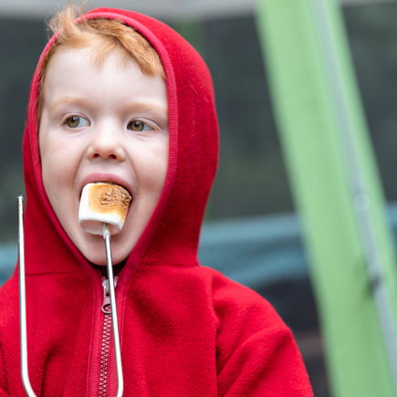 Warum ein Kinderarzt deutlich vor Marshmallows für unter 5-Jährige warnt!