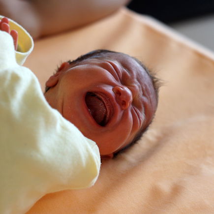 Ist es schlimm, wenn ich mein eigenes Baby nicht süß finde?