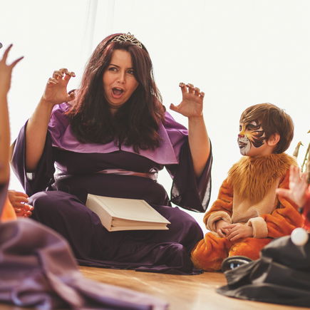 Gruselige Halloween-Spiele für Kinder zu Hause