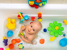 Kennt ihr schon dieses Badewannenspielzeug für Babys und Kinder?