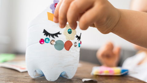 Upcycling-Idee: Laterne basteln aus PET-Flaschen