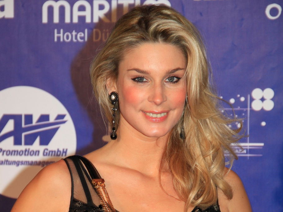 Claudelle Deckert ist Oma geworden.