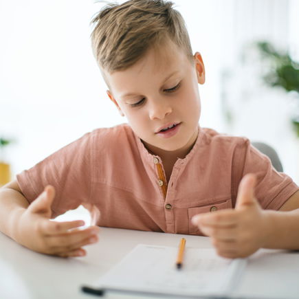 So könnt ihr euren Kindern beim Zehnerübergang helfen