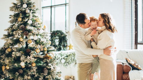 Weihnachten mit Kindern: Hilfreiche Tipps für entspanntere Feiertage
