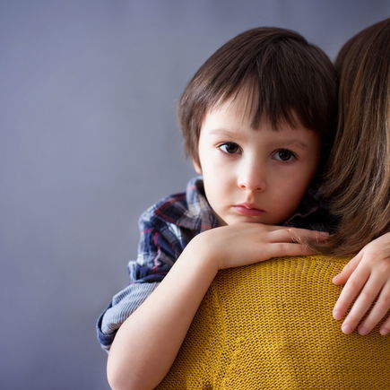 Psychologe: "Eltern müssen ihren Kindern das Recht geben, sich unglücklich zu fühlen"