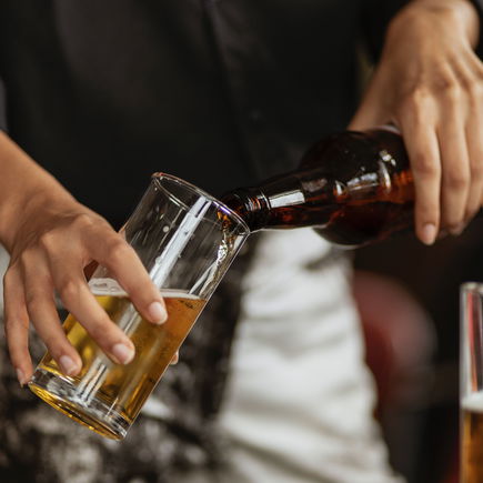 Ist alkoholfreies Bier in Schwangerschaft und Stillzeit ein No-Go?