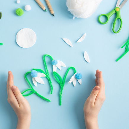 Schneeglöckchen basteln: So geht's einfach mit Kindern