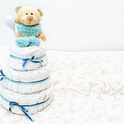 Windeltorte selber machen – persönliches Geschenk zur Geburt!