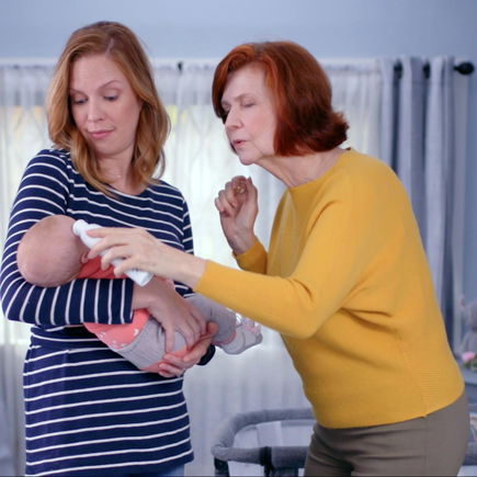 Die Hebamme sagt das eine, Oma das andere – und nun?
