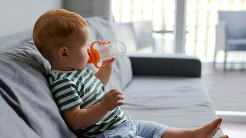 Flasche abgewöhnen: 12 Tipps für den Abschied