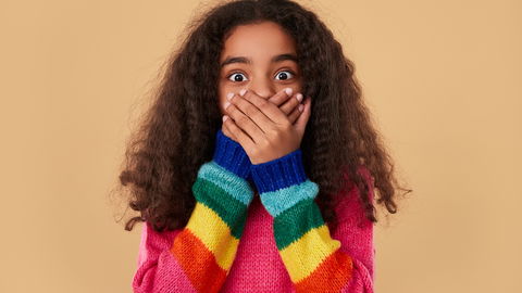 Giggle-Inkontinenz: Was hilft, wenn sich Schulkinder vor Lachen in die Hose machen
