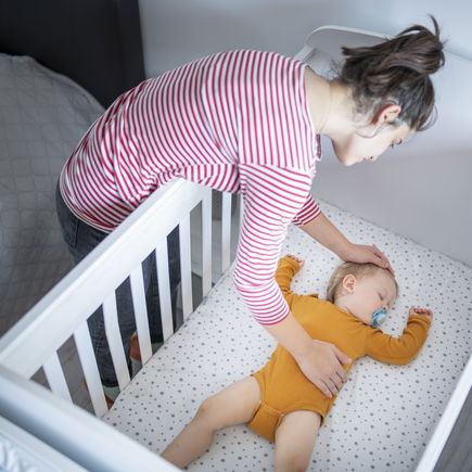 Getestet: Tiktok-Hacks für Baby-Schlaf – welche Tipps WIRKLICH helfen