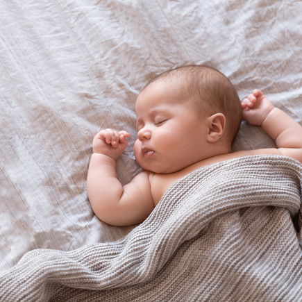 Eltern fragen: Ab wann schlafen Babys durch?