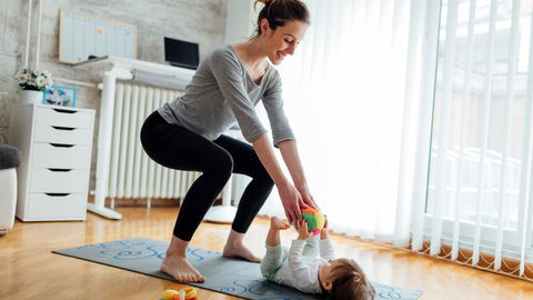 Fit nach der Schwangerschaft: Die besten Übungen