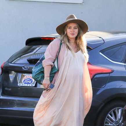 Das 4. Kind ist da! ❤️ Hilary Duff zeigt intime Bilder ihrer Wassergeburt