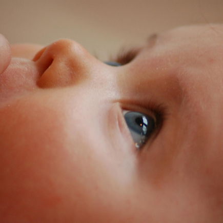 Babynamen 2025: Neue Vornamen-Trends und Prognosen