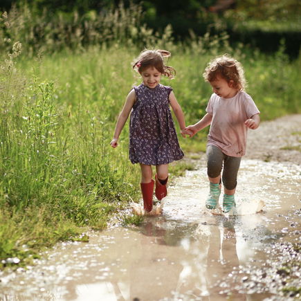 Diese Erfahrungen machen Kinder nur in der Natur!