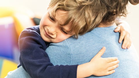 Tschüss, Mama! 5 Tipps für einen tränenfreien Abschied im Kindergarten